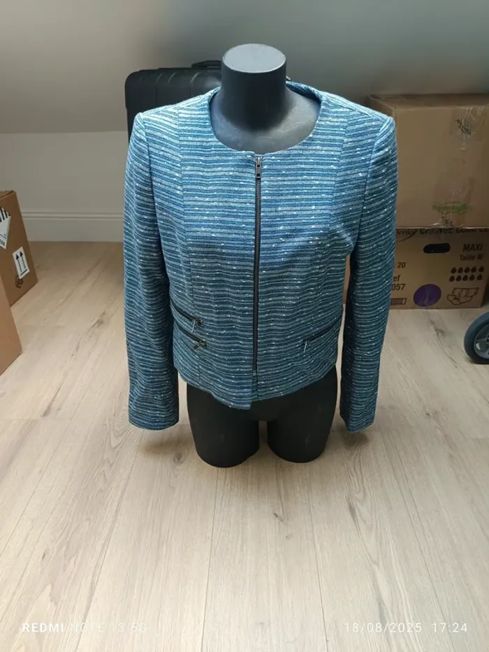 Magnifique veste chic naf naf taille 44
