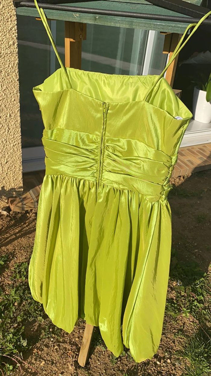 Robe cérémonie vert anis et son étole - photo numéro 8