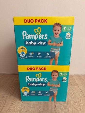 124 couches Pampers taille 7