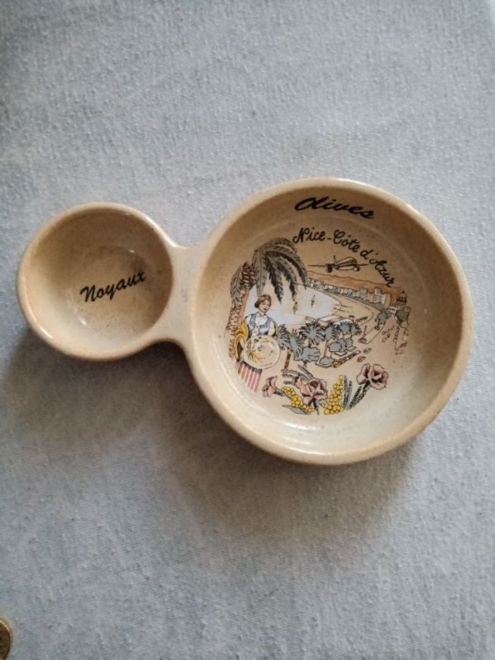 Serviteur d'olives Stoneware