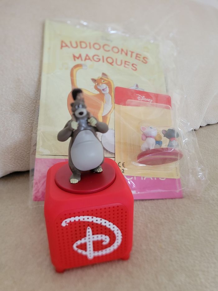 Enceinte Disney Altaya avec livre de la jungle et Aristochats