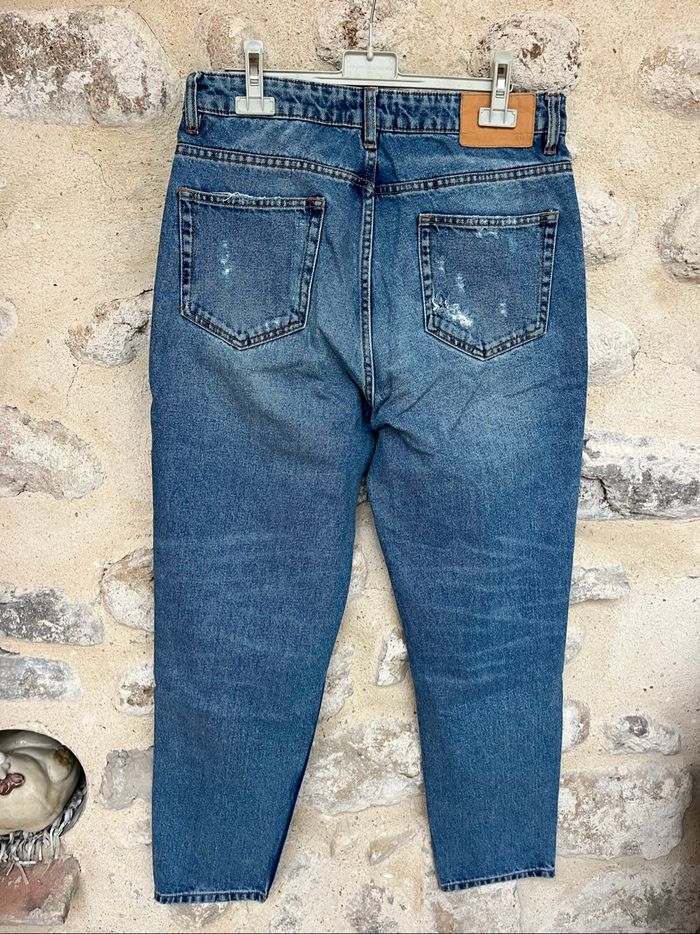 Zara - Jean bleu troué style destroy boyfriend mom - photo numéro 2