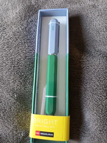 Stylo bille métallique haute qualité