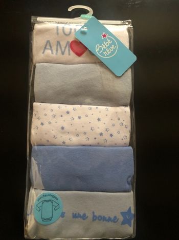 Lot de 5 bodys manches longues T 6 mois