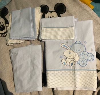 parure drap landau  + 1 drap housse + 1 taie d’oreiller
