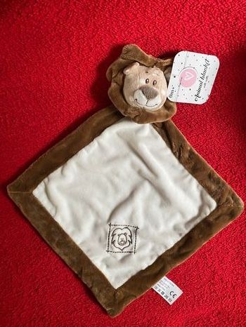ZDT action doudou lion grelot mouchoir Ecru marron brodé lion neuf