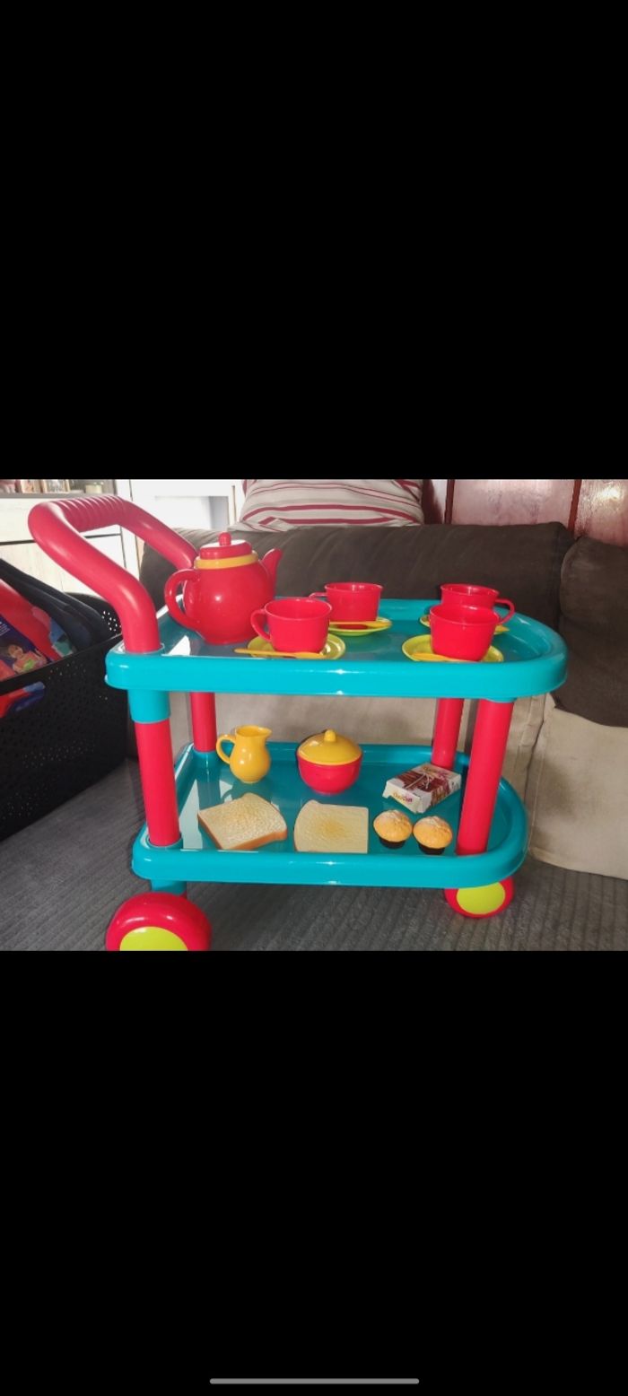 Chariot à thé jouet enfant