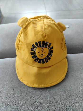 Casquette lion