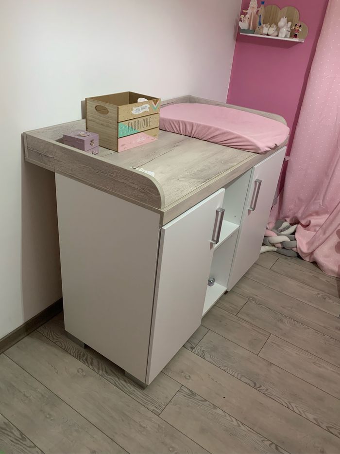 Commode avec table à langer