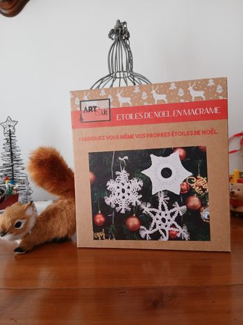 Neuf: Kit déco Étoiles en macramé