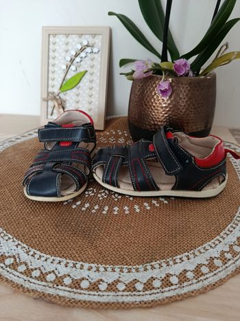 Sandales marine souples P22