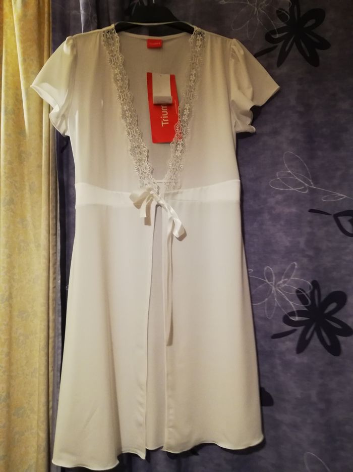 Déshabillé blanc
