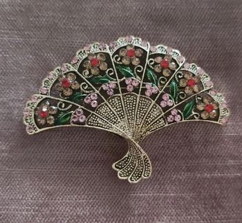 Broche éventail