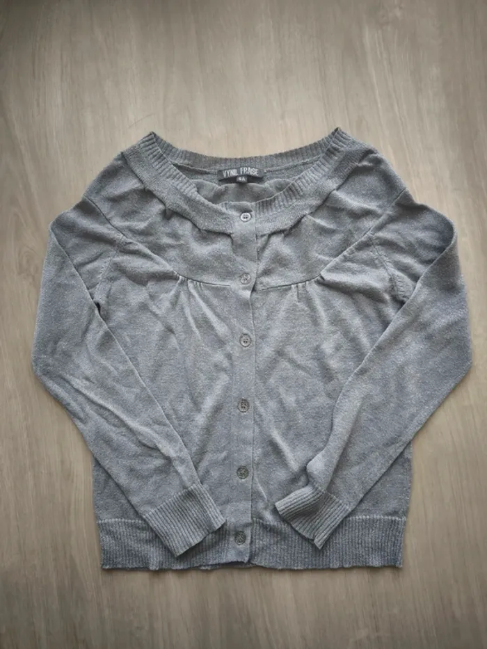 Gilet boutons