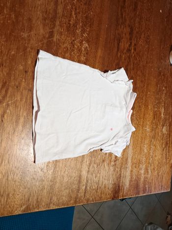 T shirt blanc fille taille 24 mois Kiabi