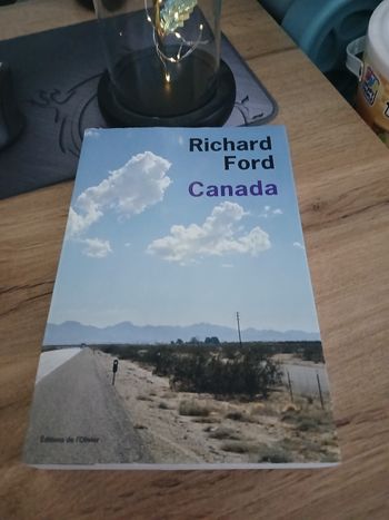 LIVRE CANADA DE RICHARD FORD