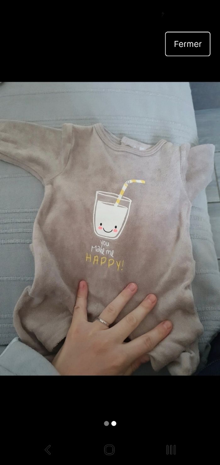 Pyjamas 0 moi - photo numéro 2