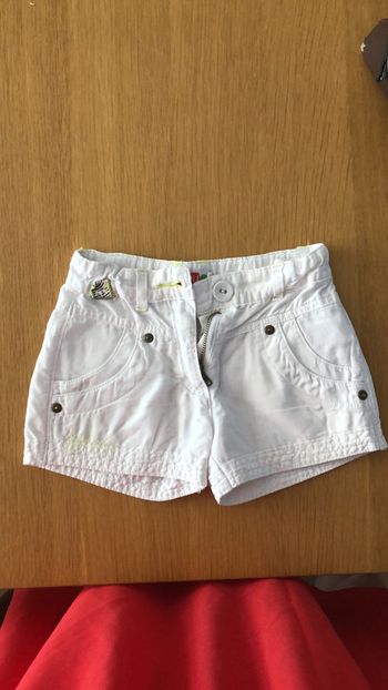 Lot 2 Shorts fille Boboli 4 ans