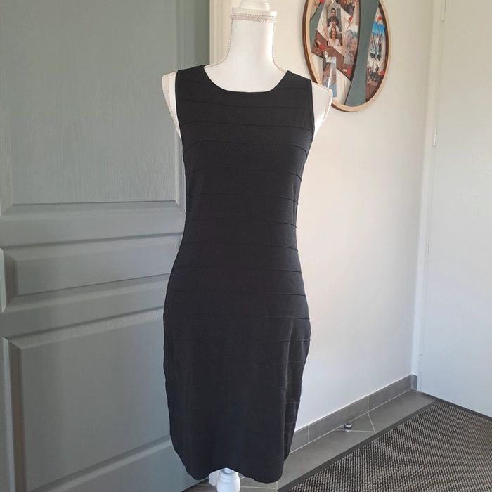 (Réduction) Robe noir moulante