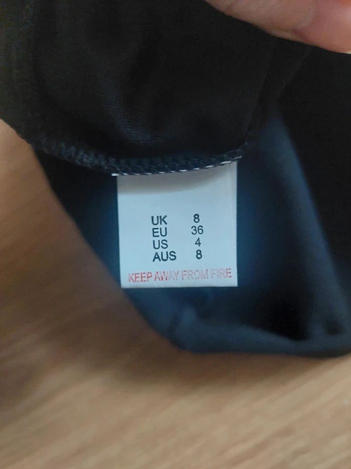 Mini jupe noire effet mouillé neuve Missguided T36 - photo numéro 6