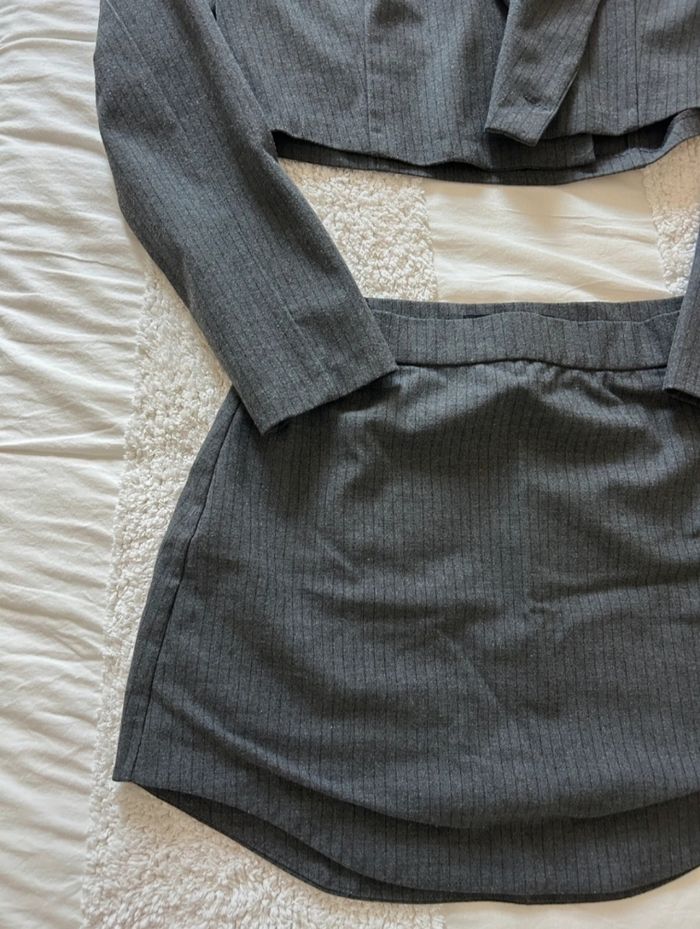 Ensemble jupe blazer Zara - photo numéro 2