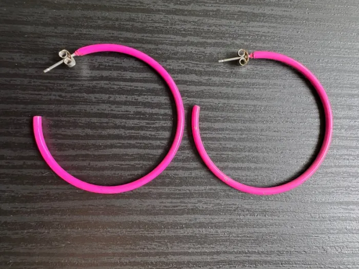 Boucles d’oreilles créoles roses claire’s