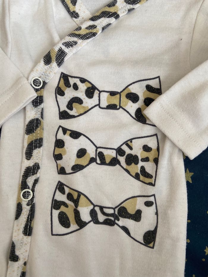 Body et bonnet taille 0/1 mois - photo numéro 3