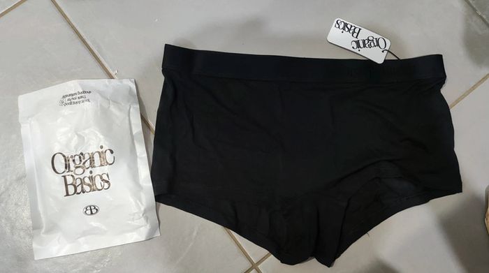 Shorty lyocell naturel noir Organic basics