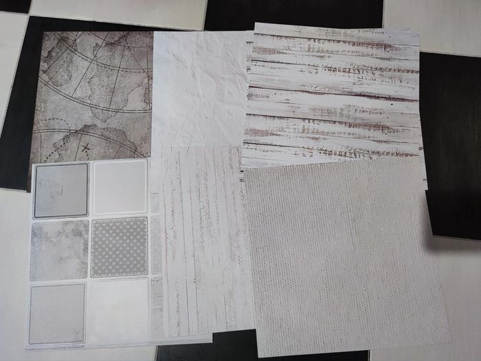 Lot de 12 feuilles recto verso cartonnées 30 x 30 cm #105