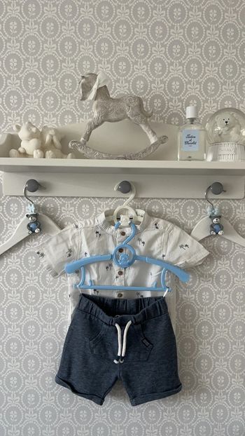 Ensemble chemise + short C&A 12-18 mois