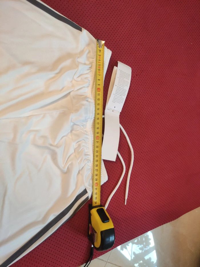 Short de foot Milan AC, Adidas Authentique Officiel taille Adulte S, Neuf - photo numéro 15