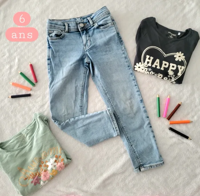 Petit lot de 2 manches longues et un jeans 6ans