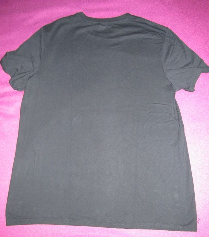 tshirt bleu marine taille M Kiabi - photo numéro 4