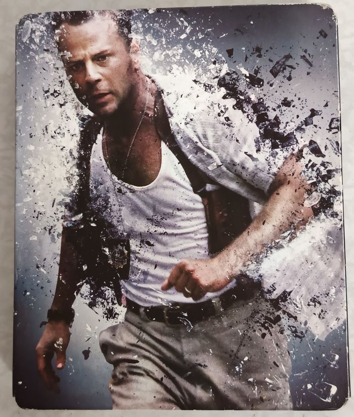 Coffret Cartonné Blu-ray Collection Die Hard La Quadrilogie 4 Blu-Rays - photo numéro 2
