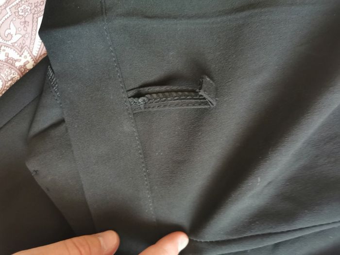 Pantalon noir - photo numéro 4