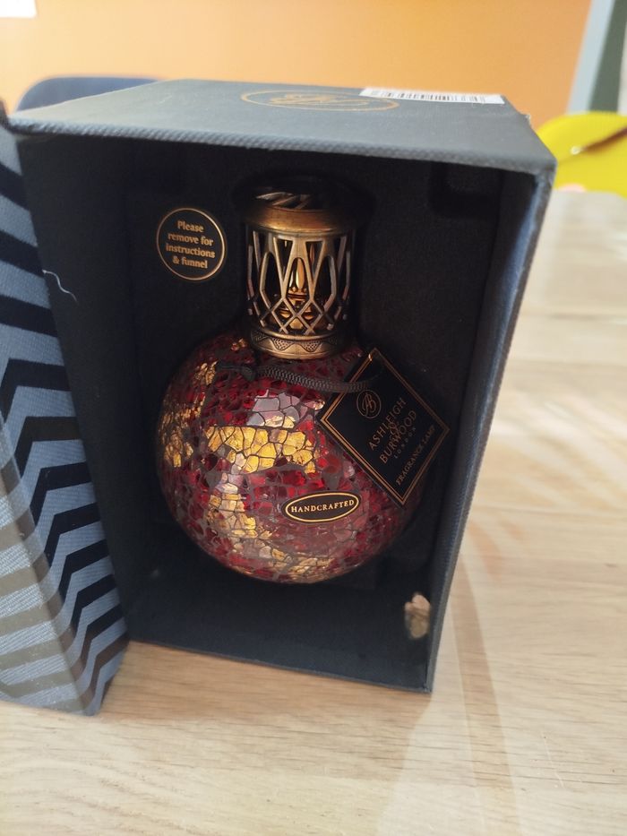 Lampe à fragrance - photo numéro 2