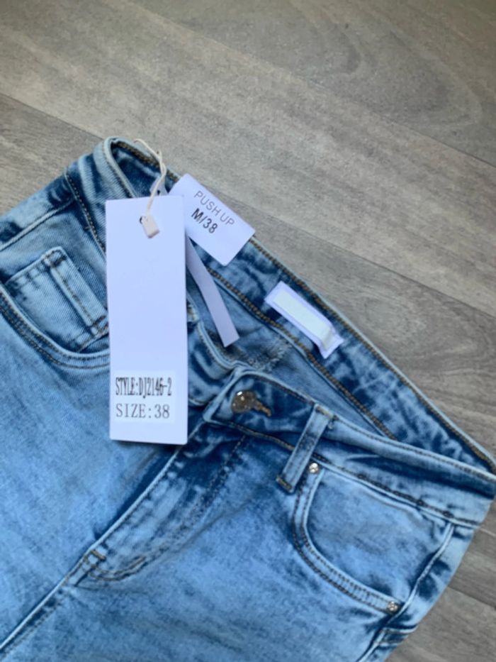 Jeans denim taille 38 - photo numéro 2