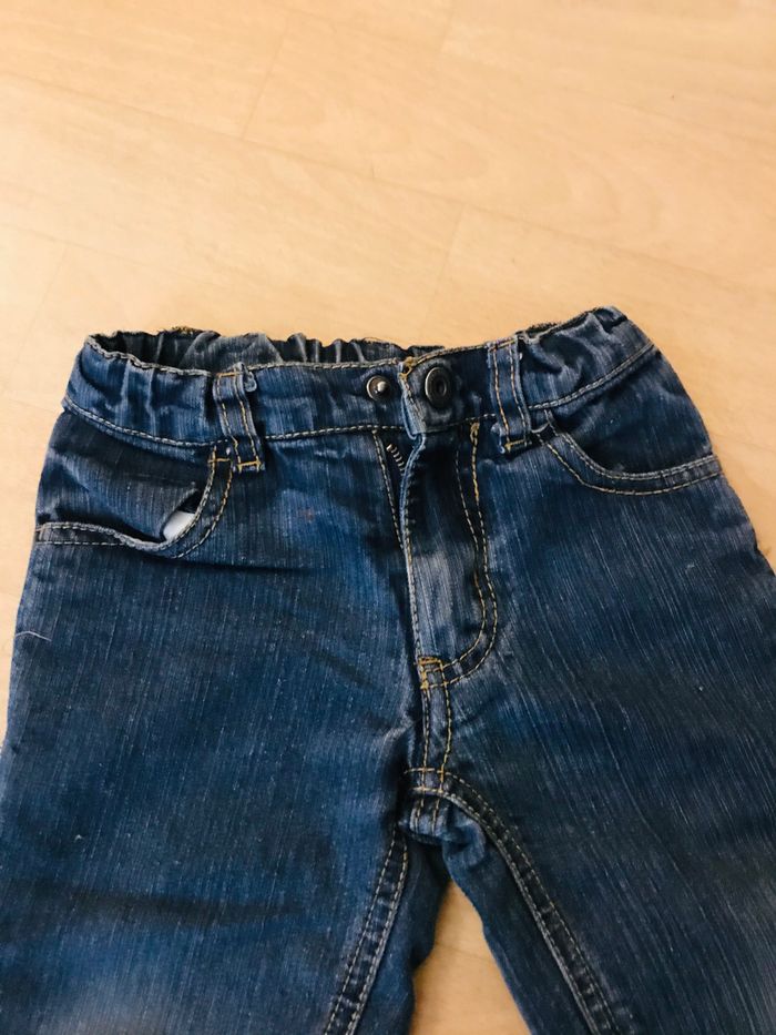 Jean garçon taille 2 ans - photo numéro 2