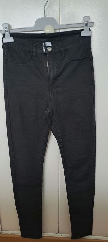 🖤 Jean skinny noir H&M Divided – Taille 36 / UK 8