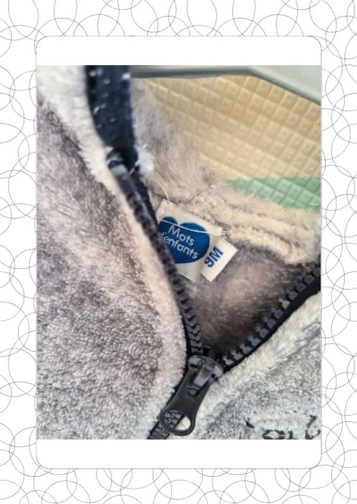 Sur pyjama dinosaure - photo numéro 5