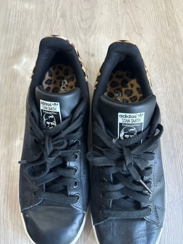 Stan Smith Adidas pointure 39 1/2 - photo numéro 2