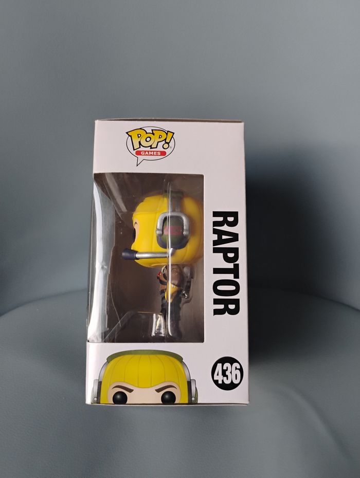 Funko Pop Fortnite 436 Raptor en boîte - photo numéro 2