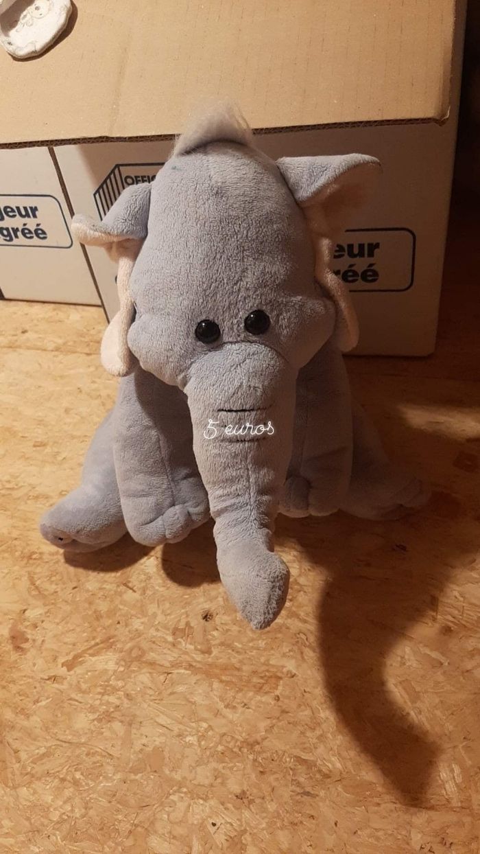 Peluche - doudou éléphant