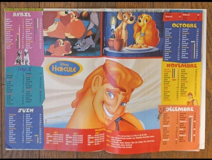 Ancien journal de mickey avec cadeau calendrier films 1997 N°2324 vintage