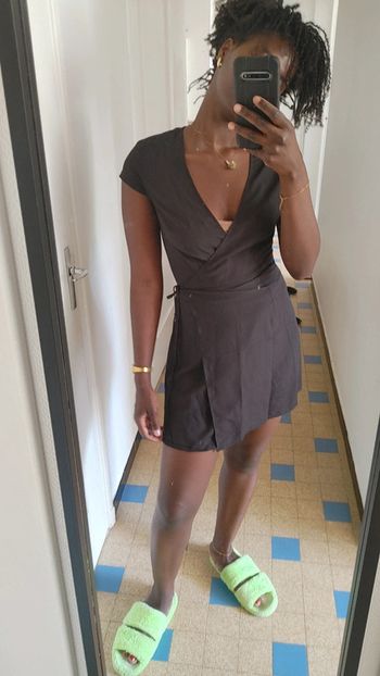 Robe portefeuille en tissu légère décolleté 9