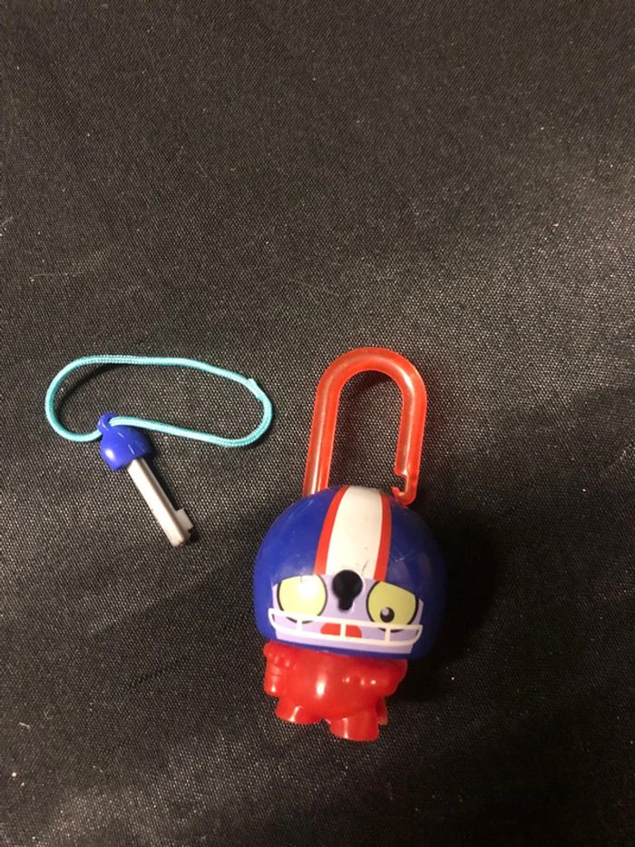 Cadenas lock stars - photo numéro 4