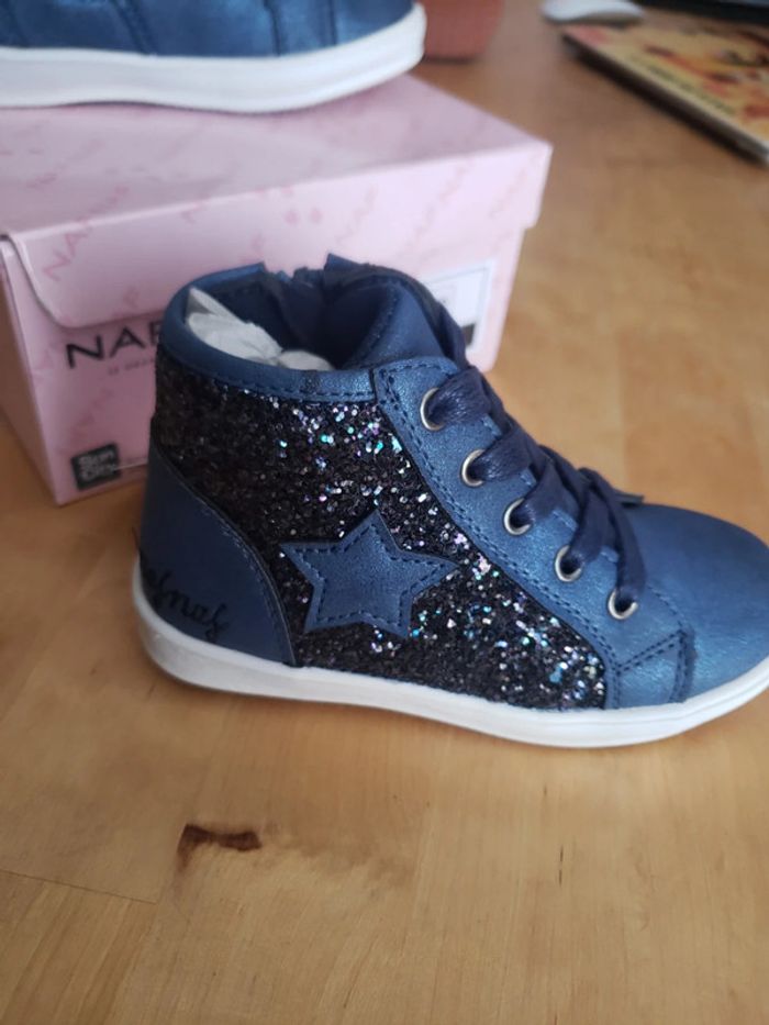 Basket montante a paillettes naf naf taille 26 - photo numéro 2