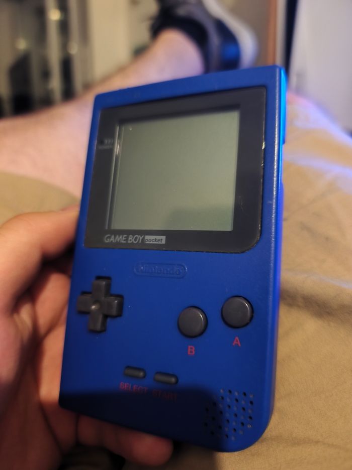 GameBoy pocket Violette - photo numéro 7