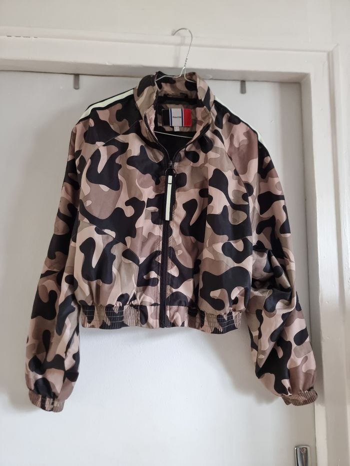 Blouson fin