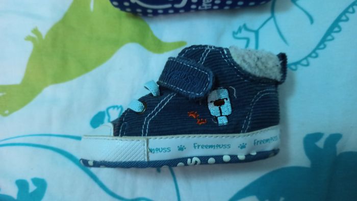 Lot paires chaussures T18 - photo numéro 4